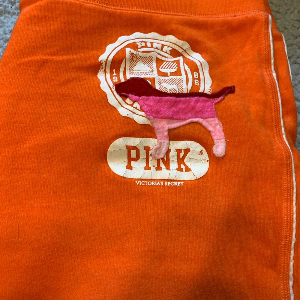 victoria secret pink cropped sweatpants